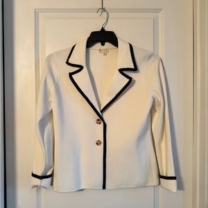 Hem & Thread Ivory Blazer with Navy Accents